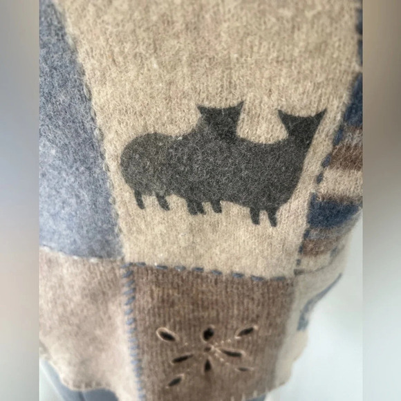 Woolrich Vintage Sz M  100% Wool Zip Snowflake Winter Patchwork Sweater Vest - Picture 12 of 16